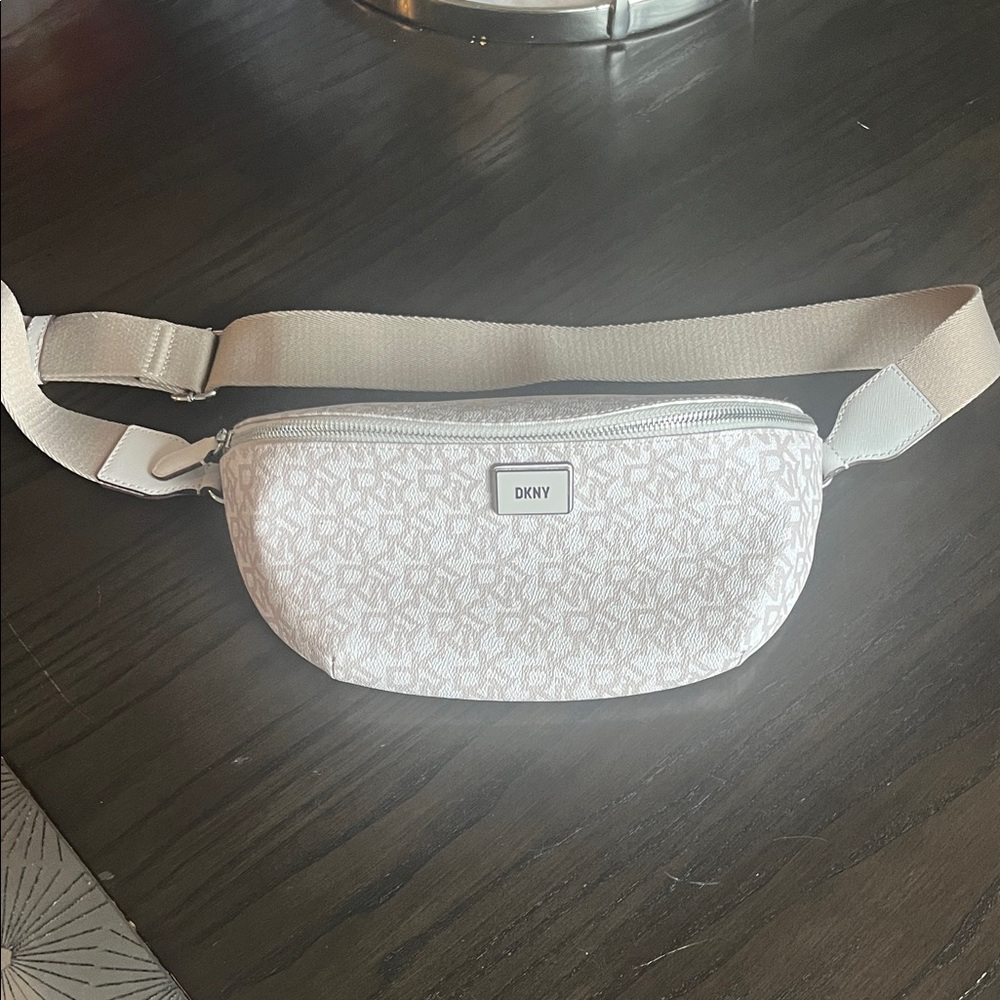 DKNY Cream and Tan Belt Bag